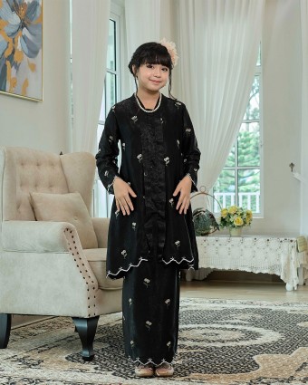 Scarlett Kids - Elegant Black