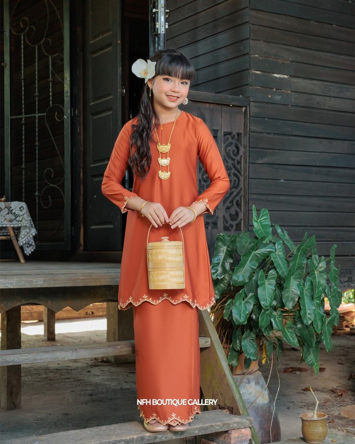 Tun Lela Kids - Brick Orange